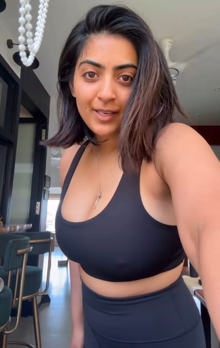 Hot Escort Girl Available in Assam