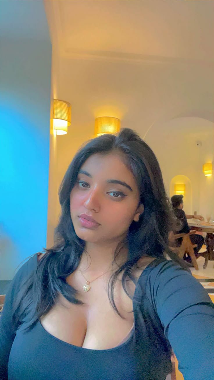 Hot Escort Available Now in Aligarh